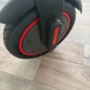E9 PRO E-Scooter Vorderrad mit Reflektor und griffigem Profil