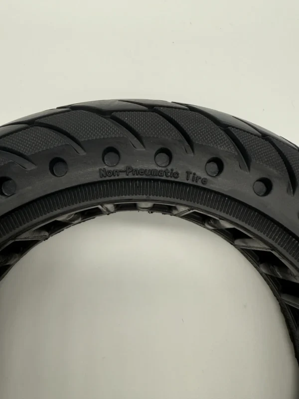 Solid Tyre 10×2.5 mit 45 Groove für E-Scooter